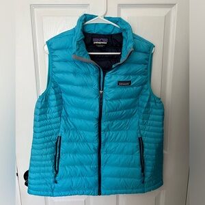Patagonia - ladies women’s Size XL Puffer Vest